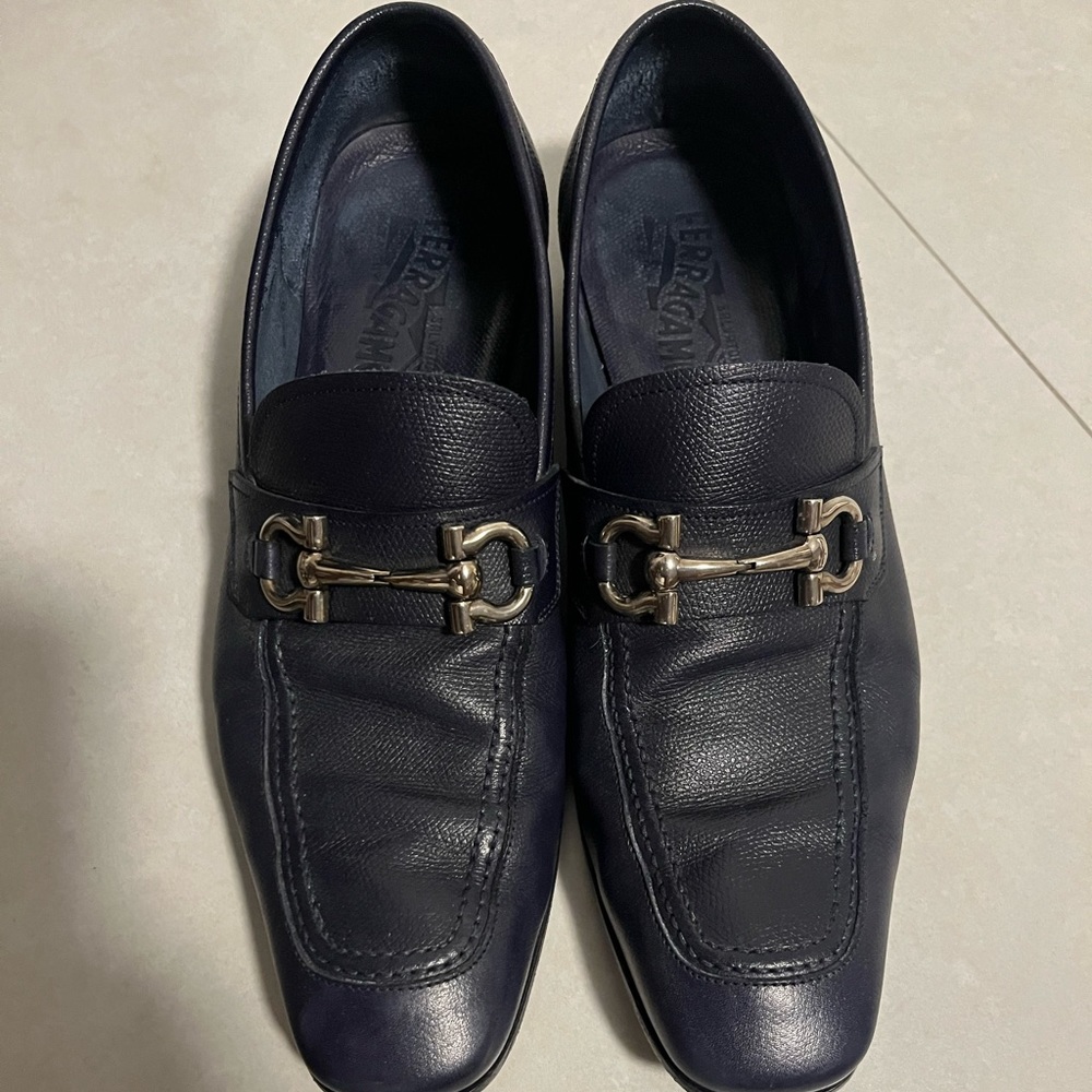 Ferragamo Men Shoes 9.5 D in very good condition